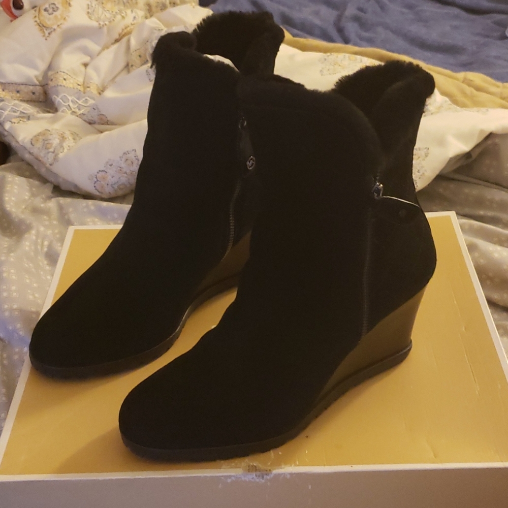 Michael kors suede ankle boots with original Box - Picture 3 of 8